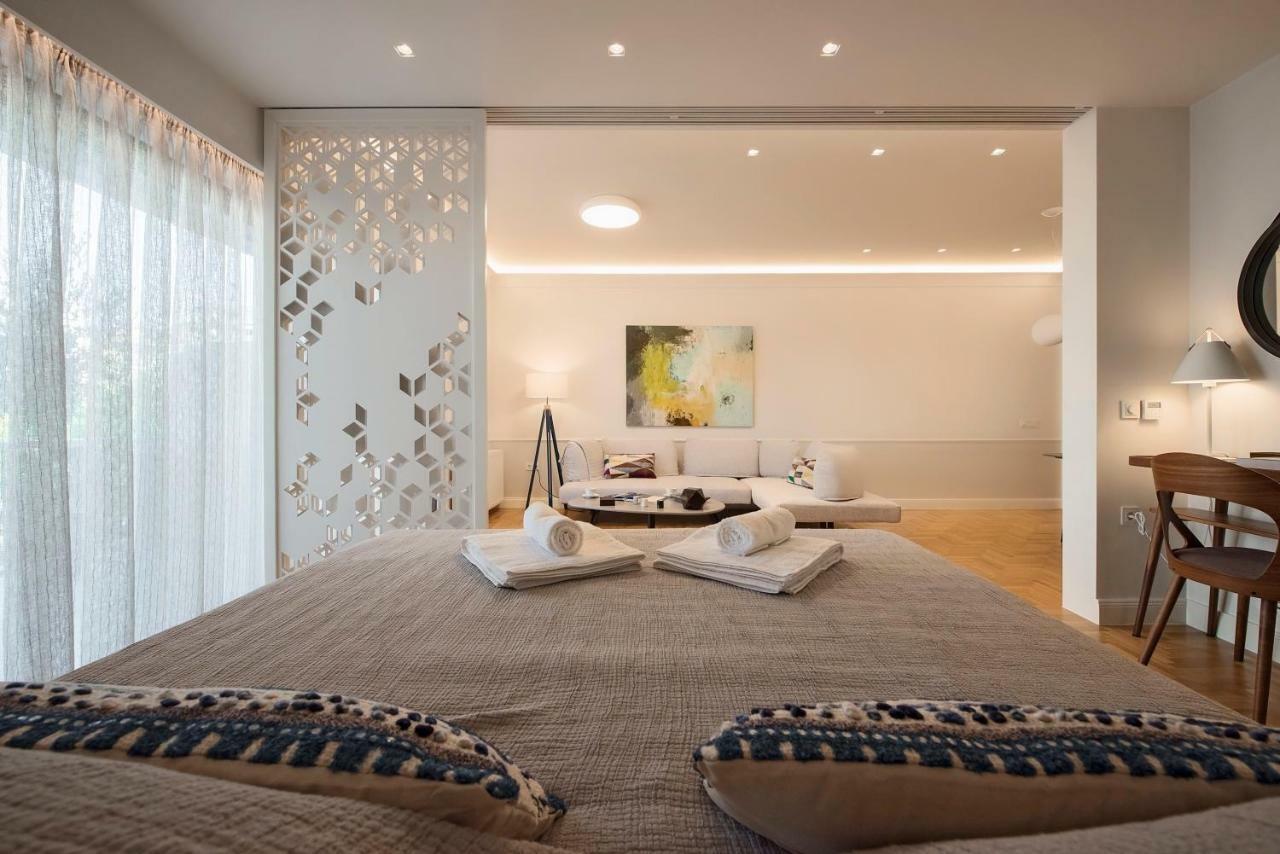 Chic Central Athens Apartment At Mavilli Sq. Exterior foto